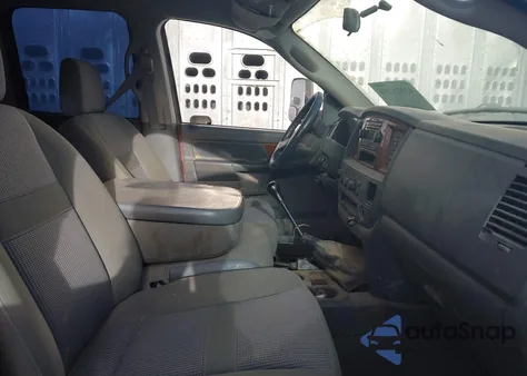 2006 Dodge Ram 3500 Slt/Sport z USA, uszkodzony, nr VIN 3D7LX38C56G124638